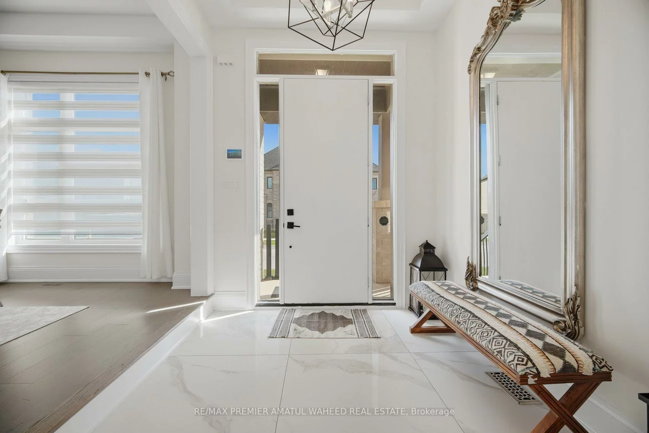 143, Ballantyne, Vellore Village, Vaughan