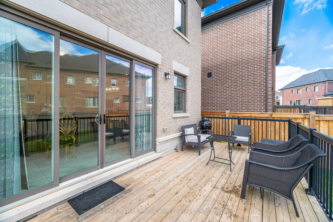 143, Ballantyne, Vellore Village, Vaughan