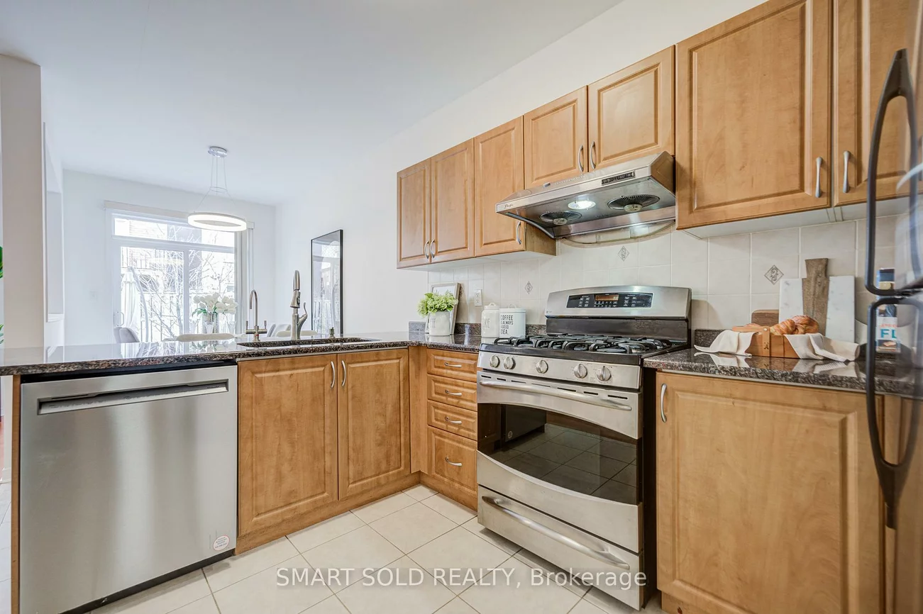28, Catalpa, Patterson, Vaughan