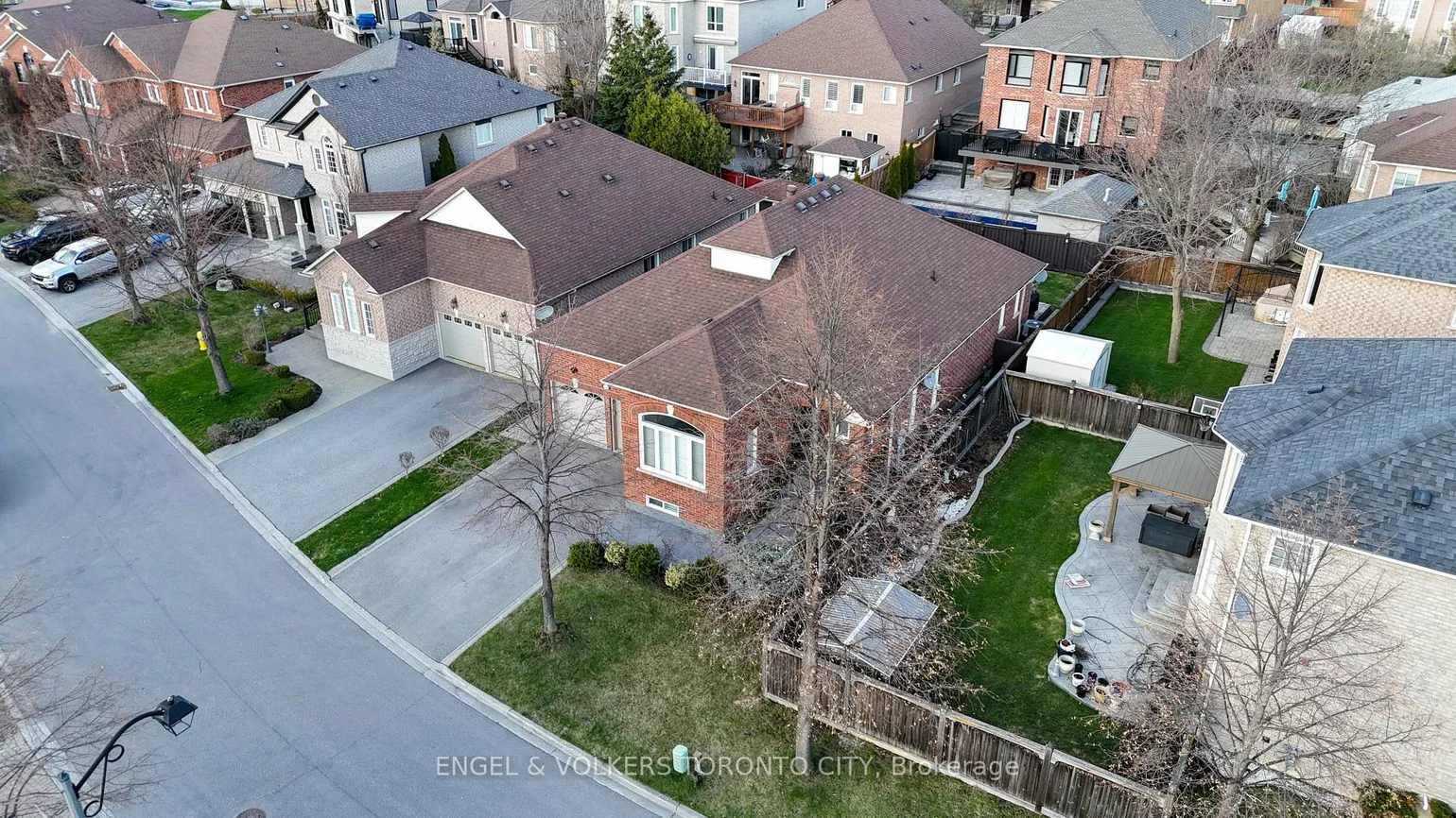 11, Aventura, Sonoma Heights, Vaughan