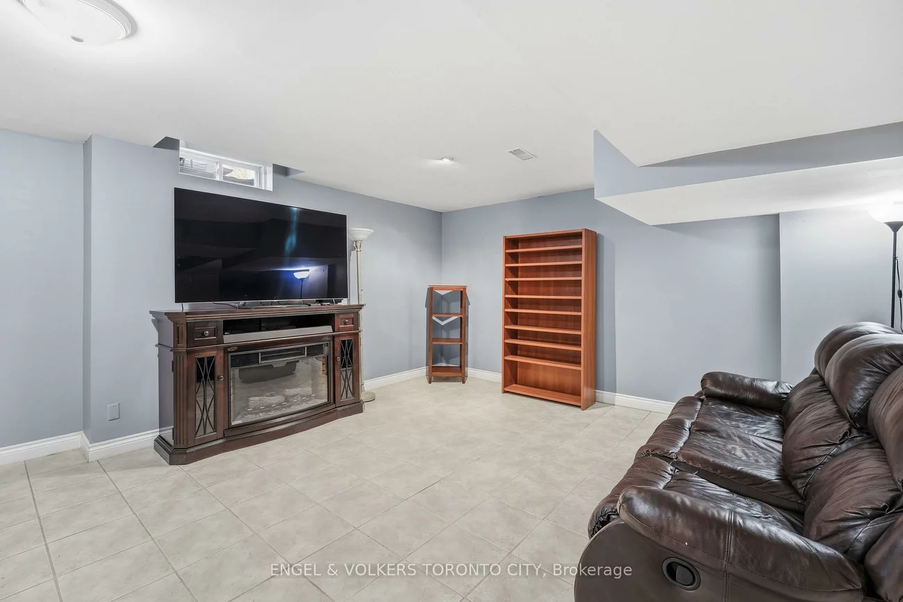 11, Aventura, Sonoma Heights, Vaughan