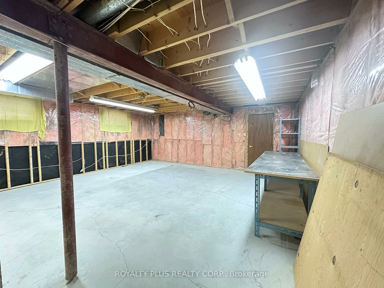 19, Ravine, East Woodbridge, Vaughan