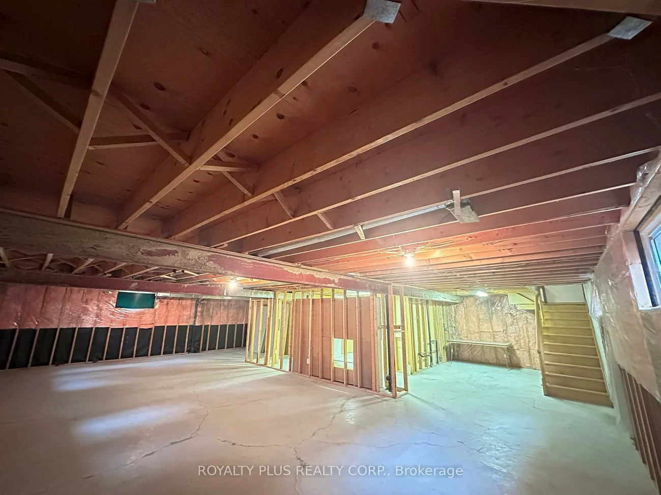 19, Ravine, East Woodbridge, Vaughan