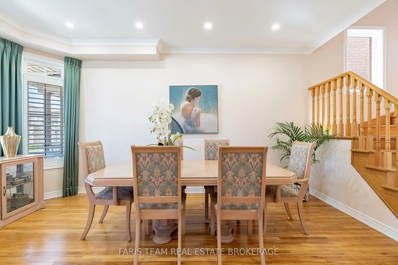 27, Fontebella, Vellore Village, Vaughan