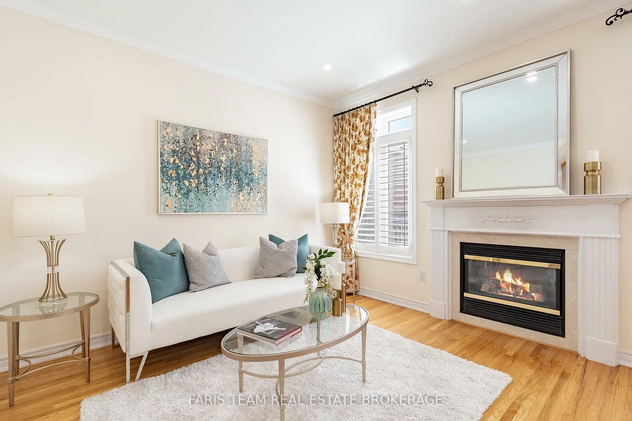 27, Fontebella, Vellore Village, Vaughan