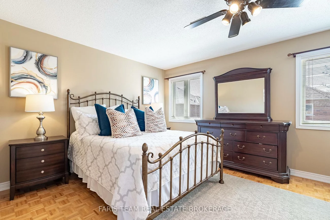 27, Fontebella, Vellore Village, Vaughan