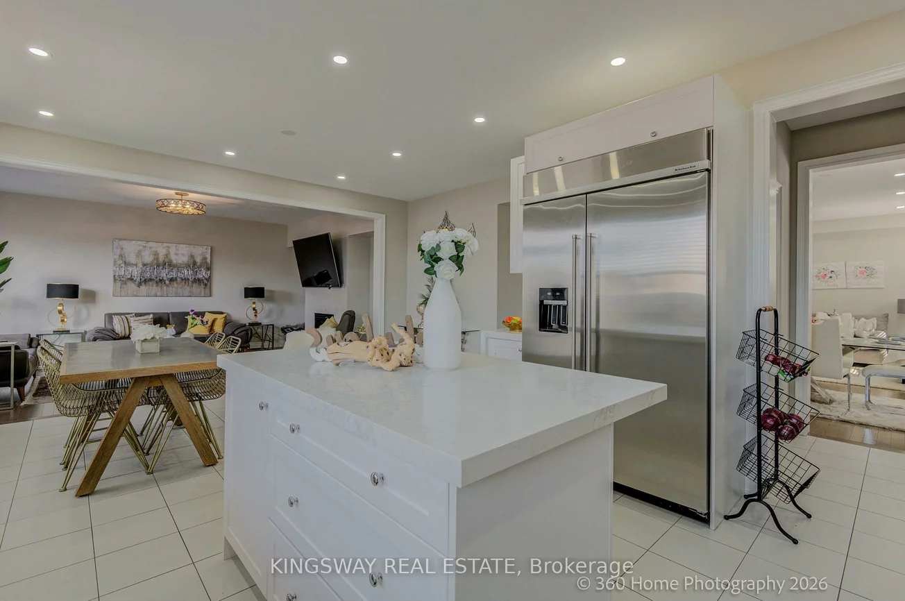 94, Factor, Kleinburg, Vaughan