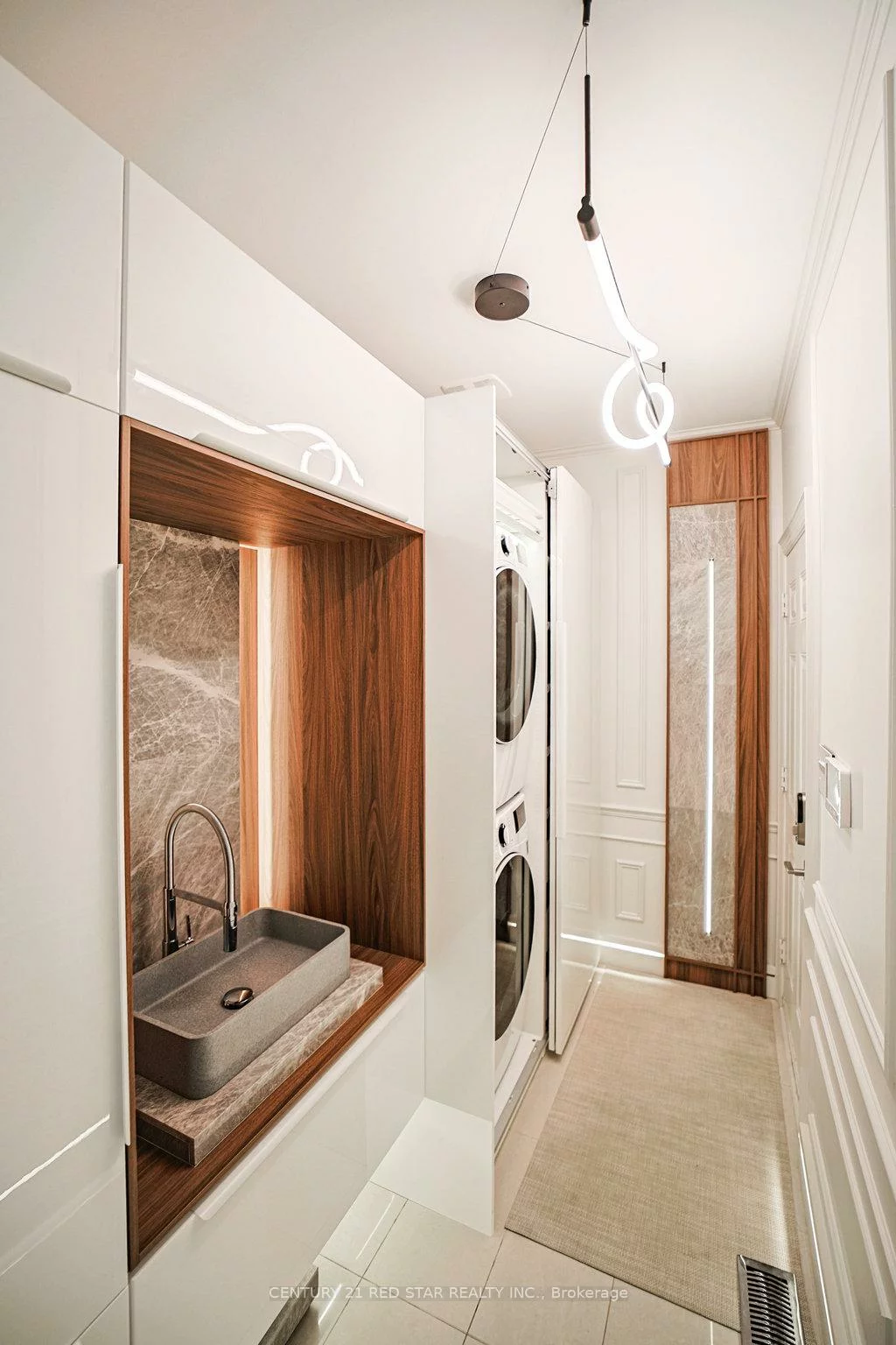 35, Stanton, Vellore Village, Vaughan