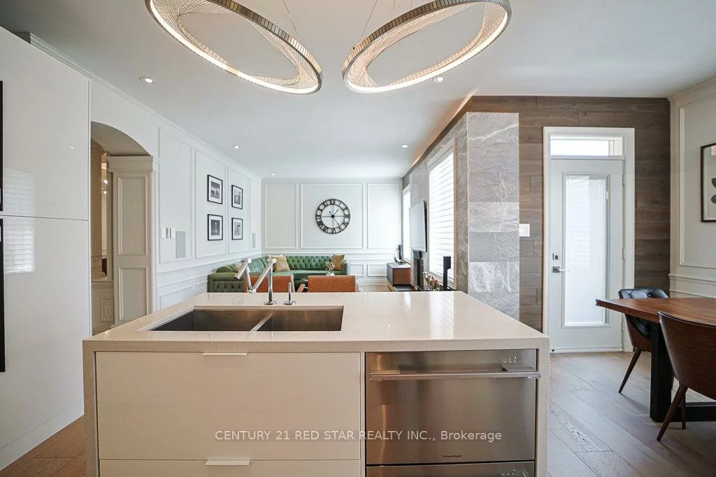 35, Stanton, Vellore Village, Vaughan