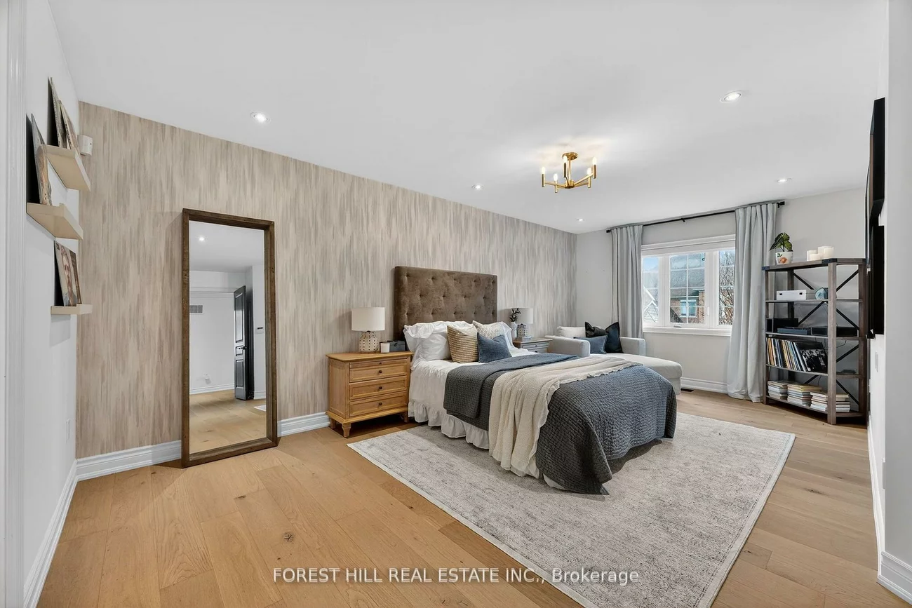 1, Heritage Estates, Patterson, Vaughan