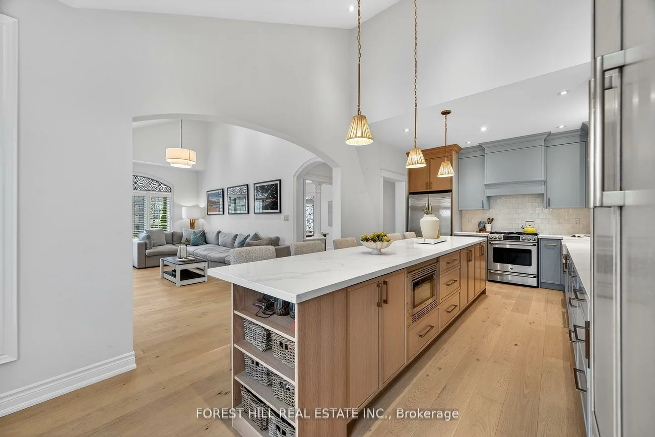 1, Heritage Estates, Patterson, Vaughan