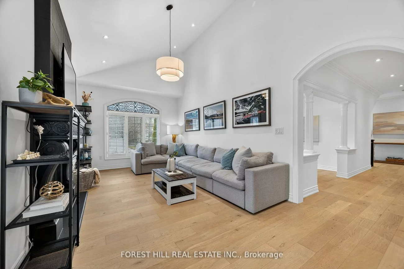 1, Heritage Estates, Patterson, Vaughan