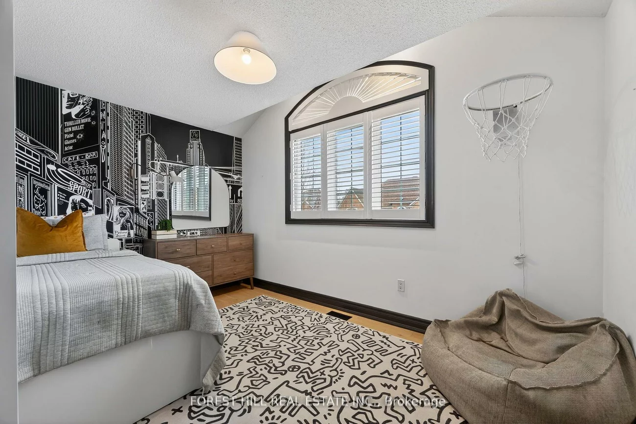 1, Heritage Estates, Patterson, Vaughan