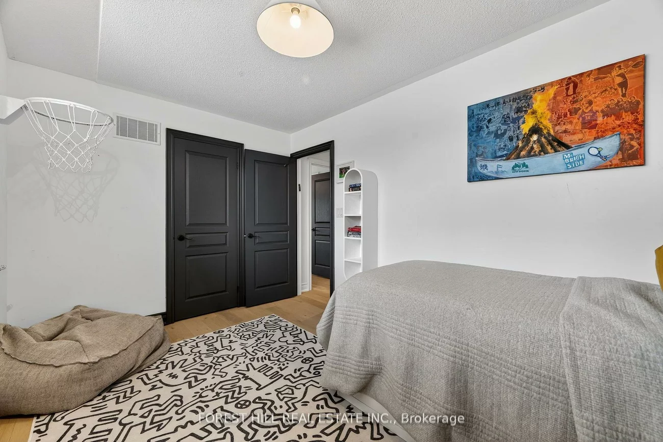 1, Heritage Estates, Patterson, Vaughan