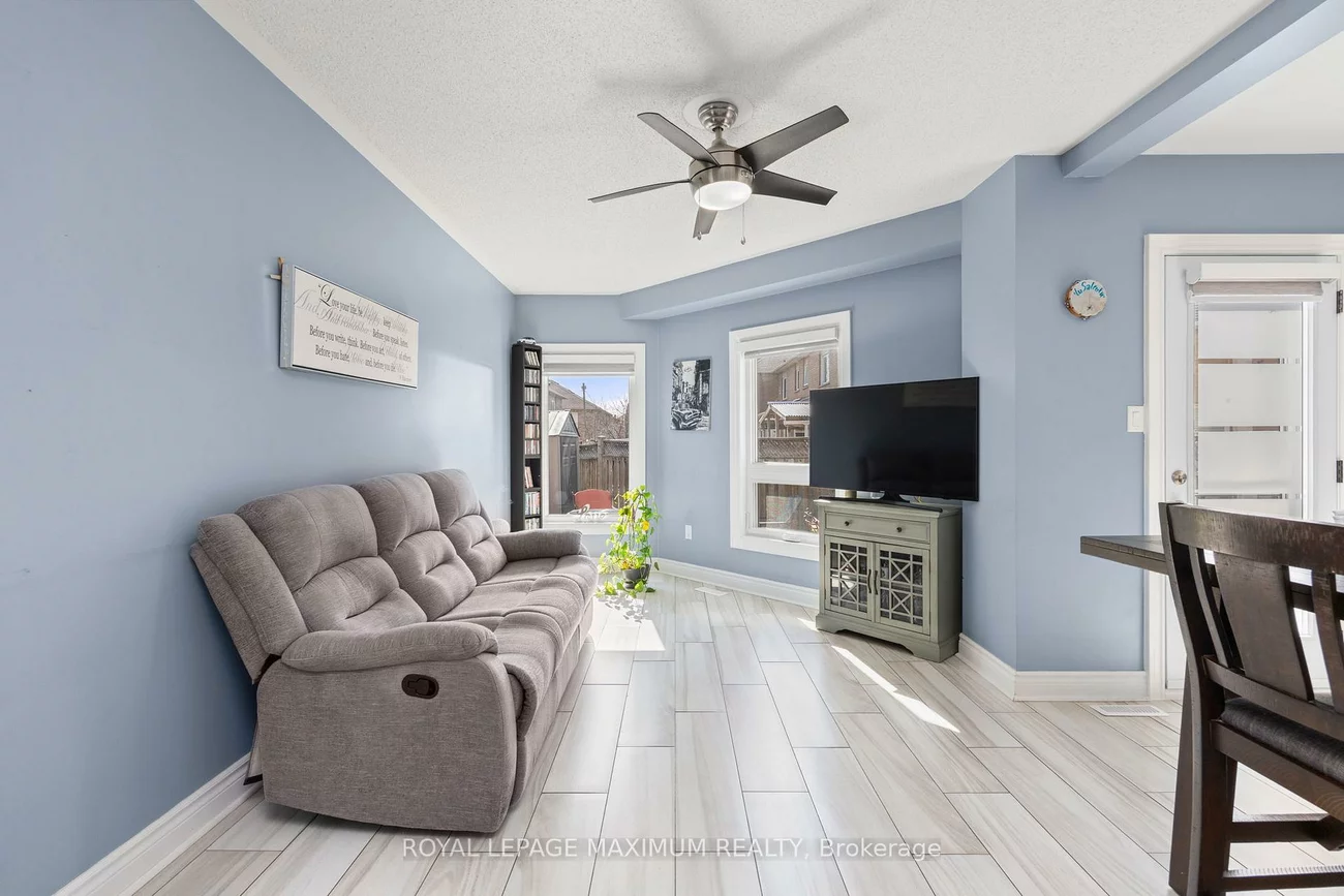 52, Pottery, East Woodbridge, Vaughan