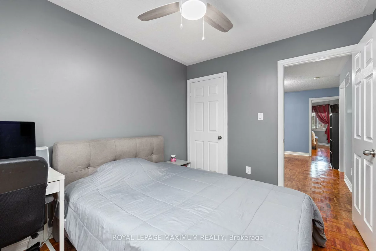 52, Pottery, East Woodbridge, Vaughan