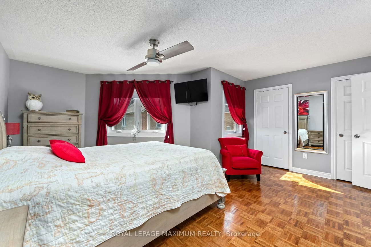 52, Pottery, East Woodbridge, Vaughan