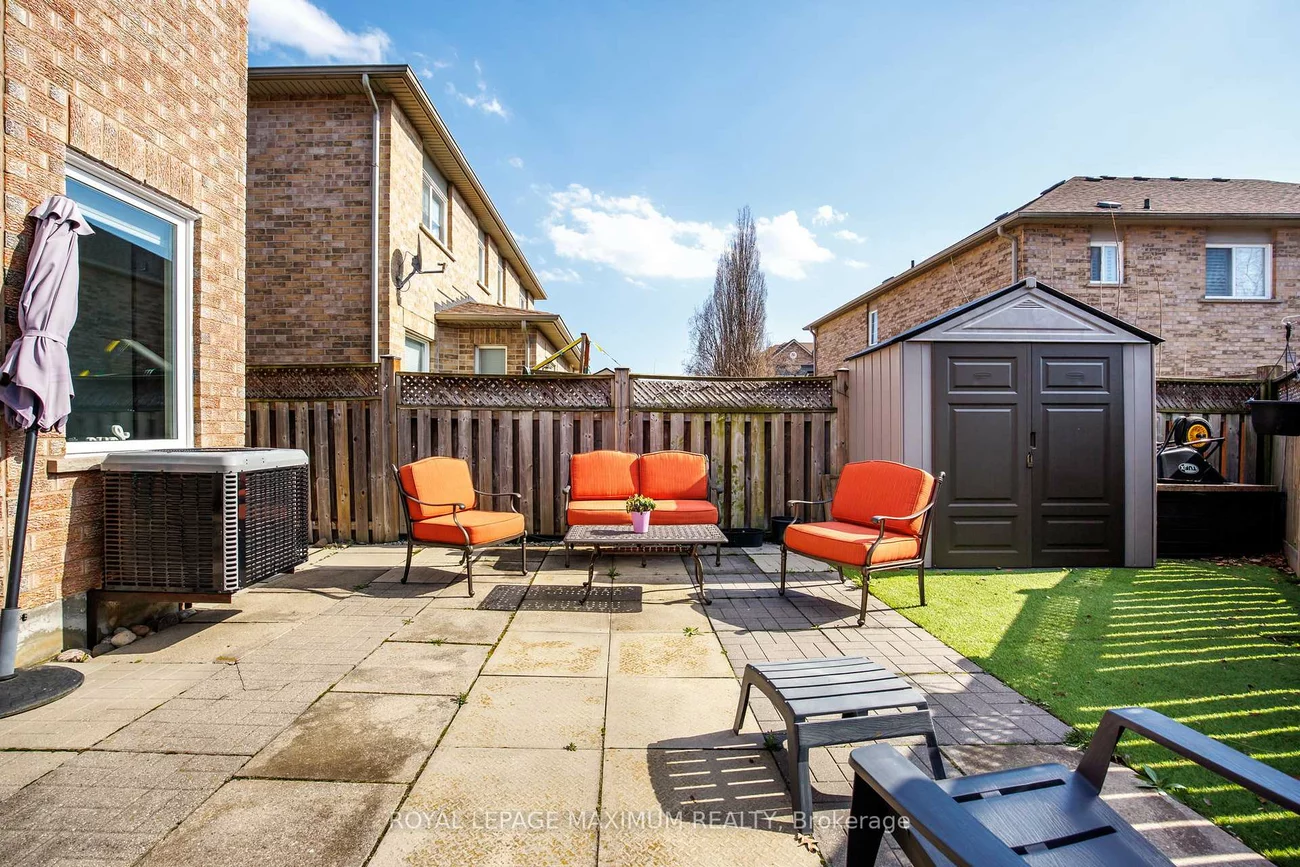 52, Pottery, East Woodbridge, Vaughan