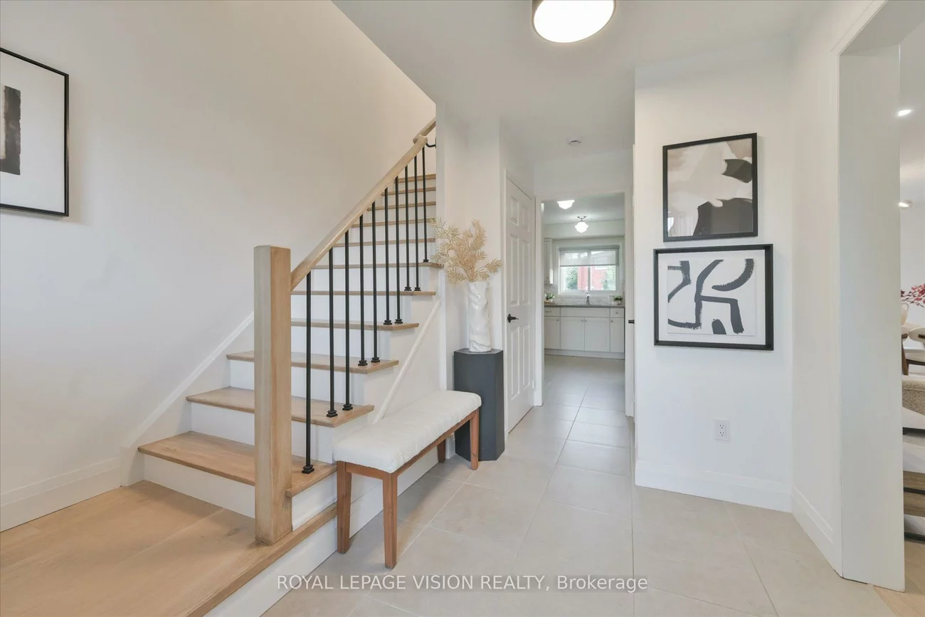 126, Richbell, Brownridge, Vaughan