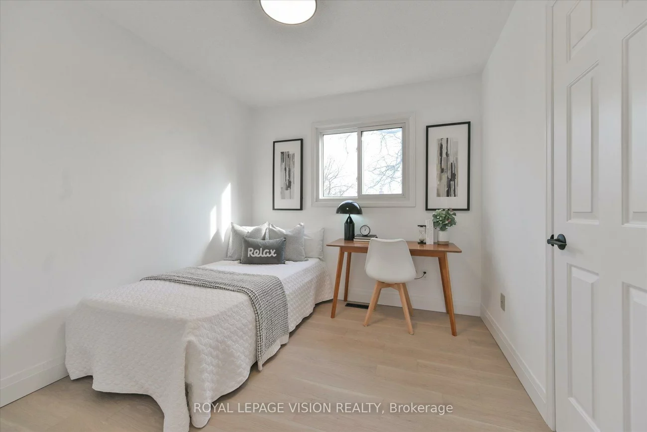 126, Richbell, Brownridge, Vaughan