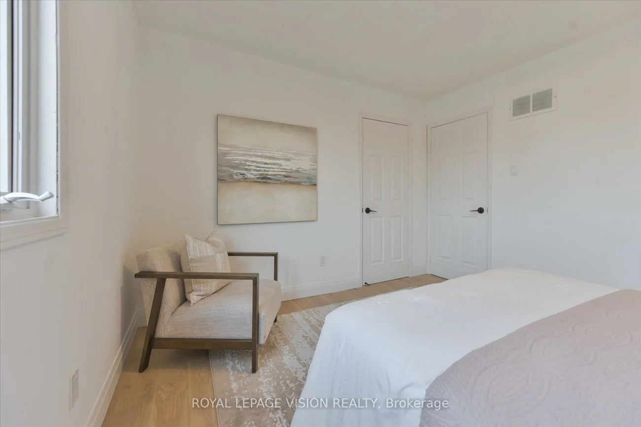 126, Richbell, Brownridge, Vaughan