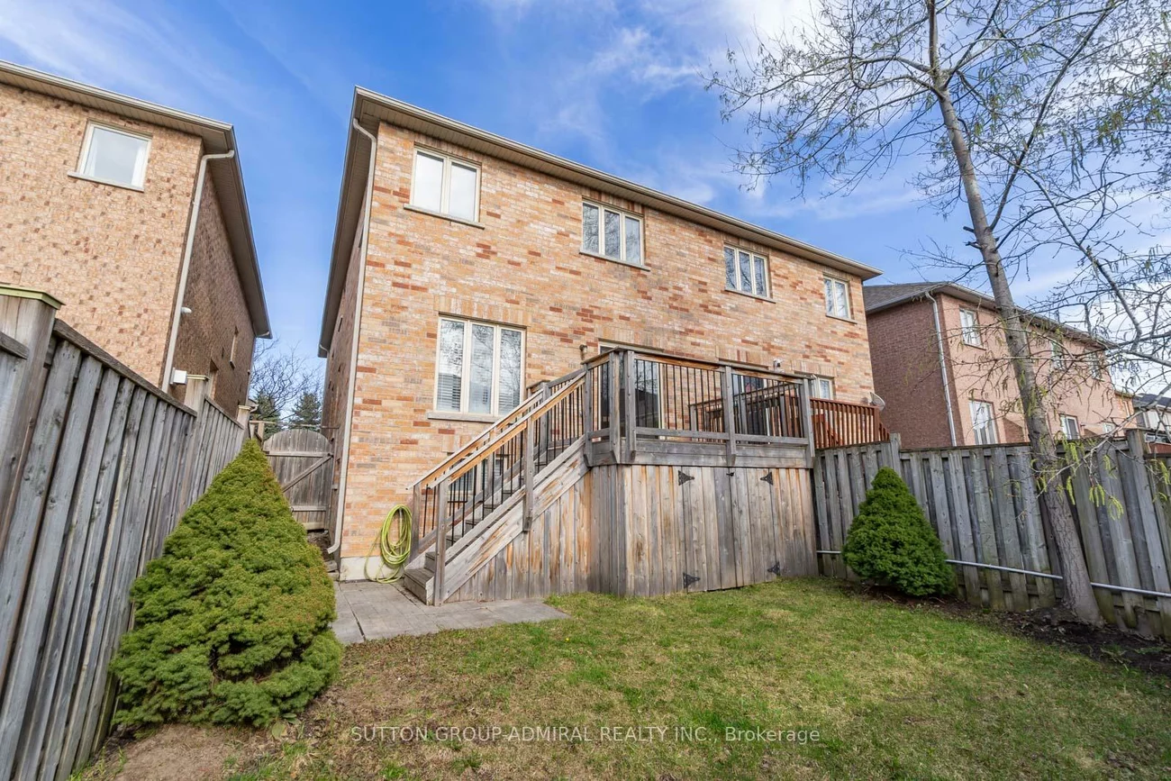 85, Treasure Hill, Maple, Vaughan