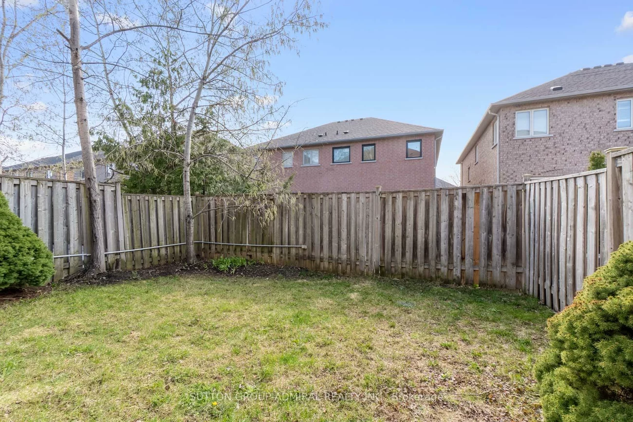 85, Treasure Hill, Maple, Vaughan