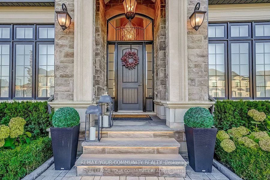 12, Mary Natasha, Kleinburg, Vaughan