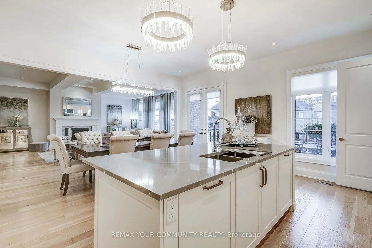 12, Mary Natasha, Kleinburg, Vaughan