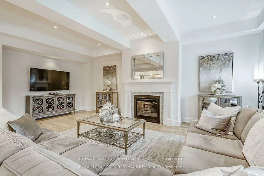 12, Mary Natasha, Kleinburg, Vaughan