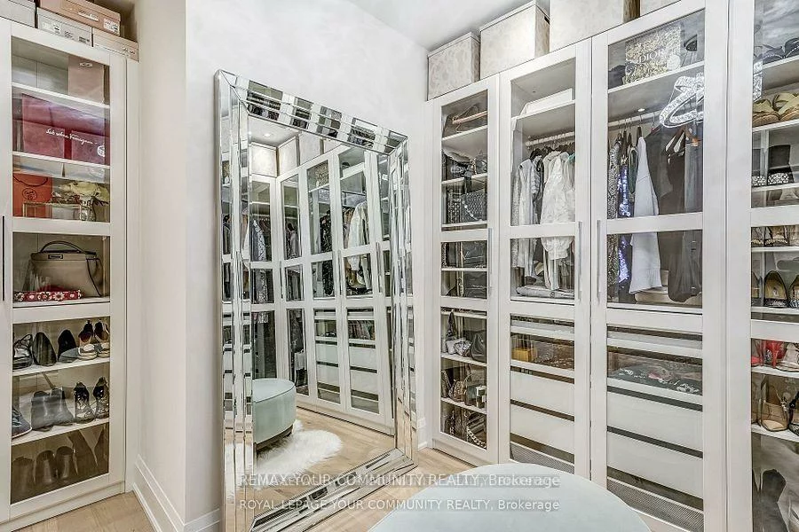 12, Mary Natasha, Kleinburg, Vaughan