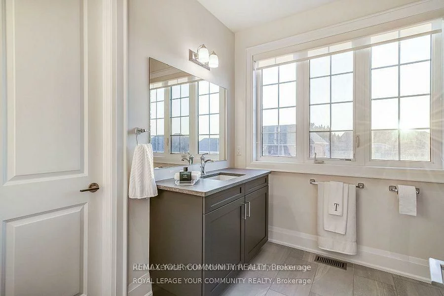 12, Mary Natasha, Kleinburg, Vaughan