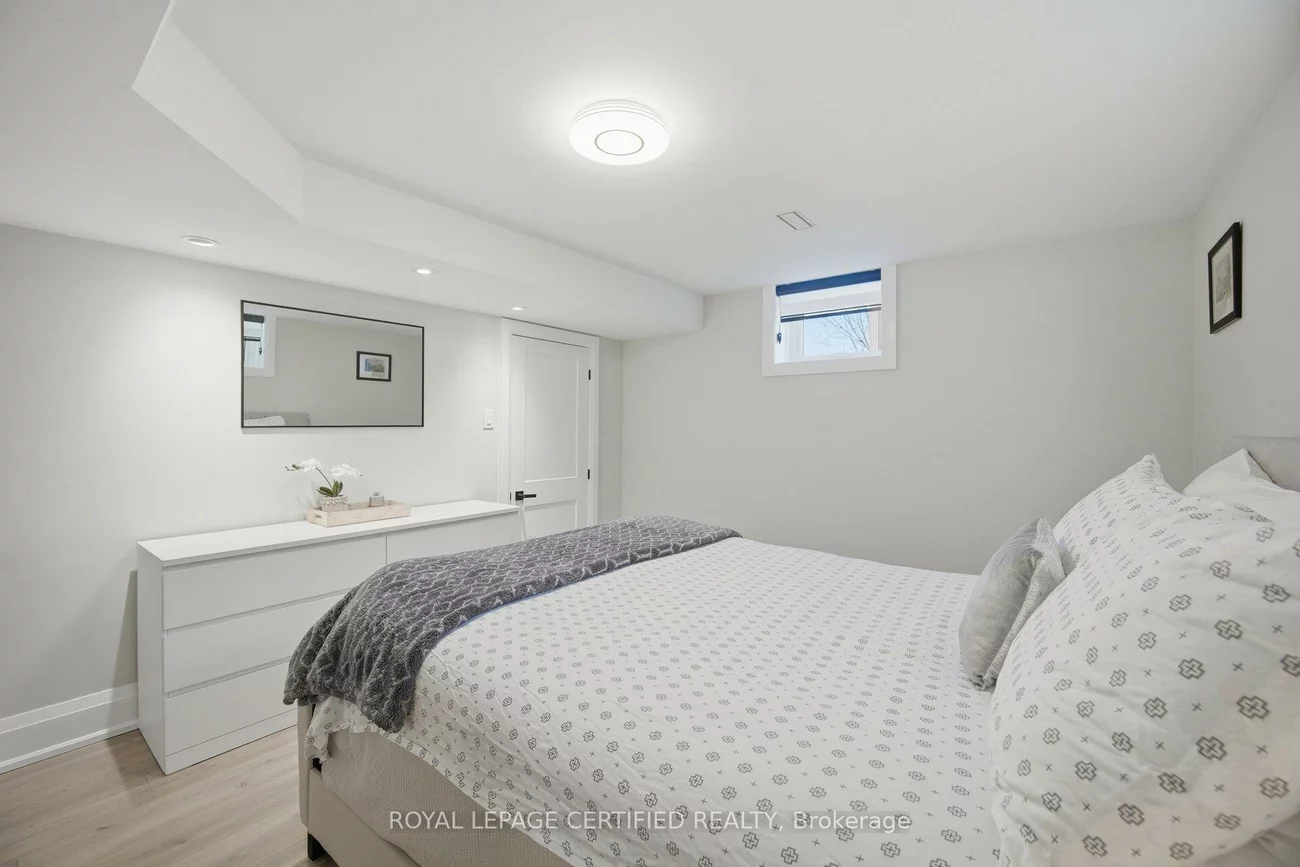 306, Avro, Maple, Vaughan