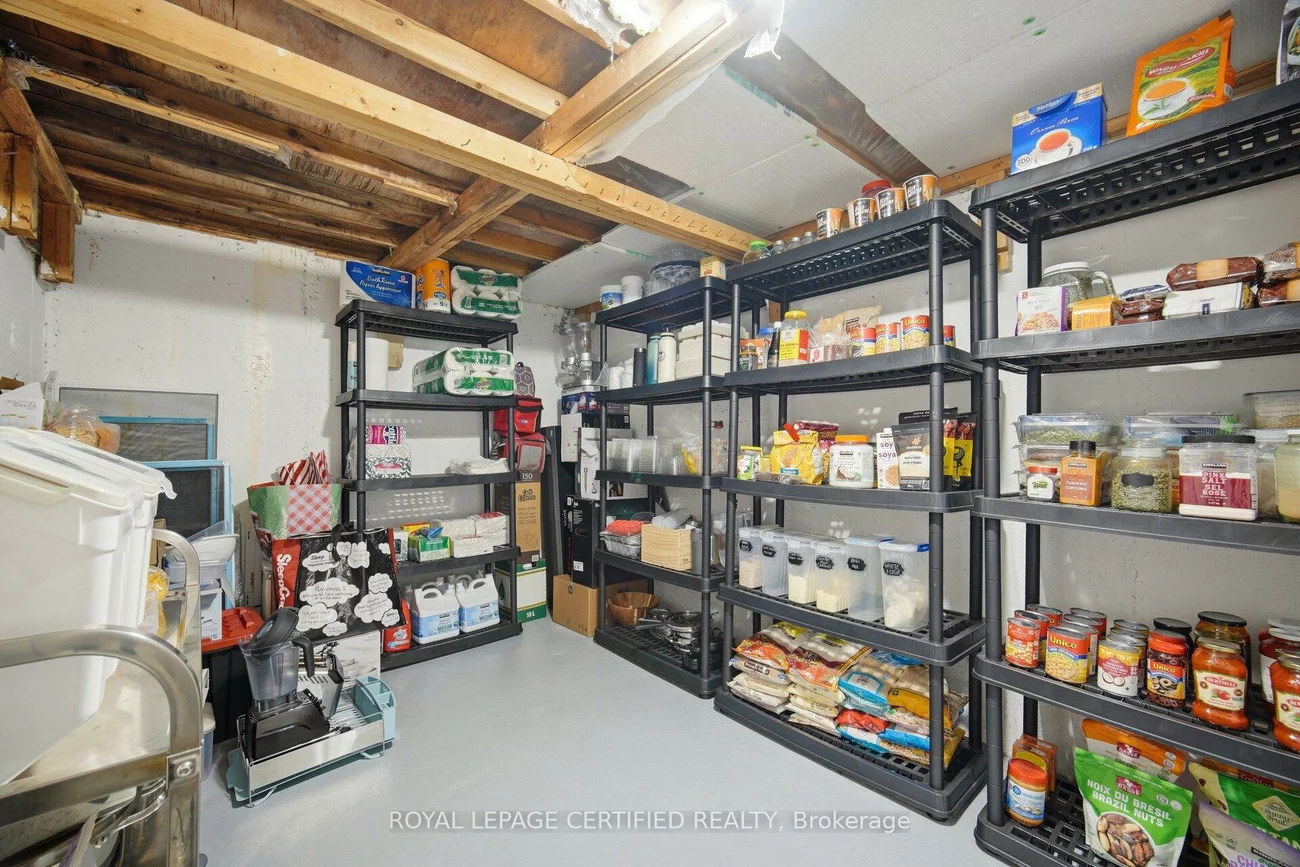 306, Avro, Maple, Vaughan