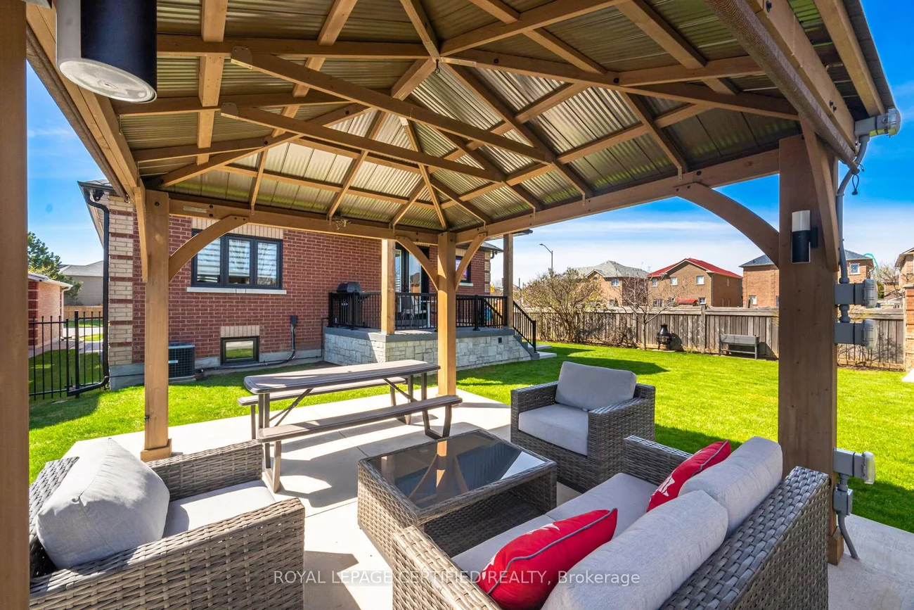 306, Avro, Maple, Vaughan