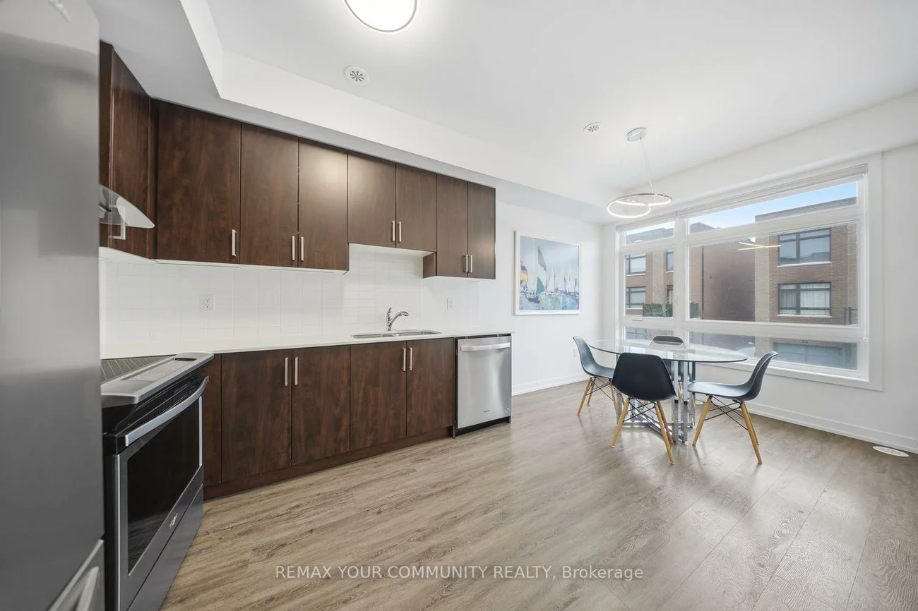 21, Hearne, Vaughan Grove, Vaughan