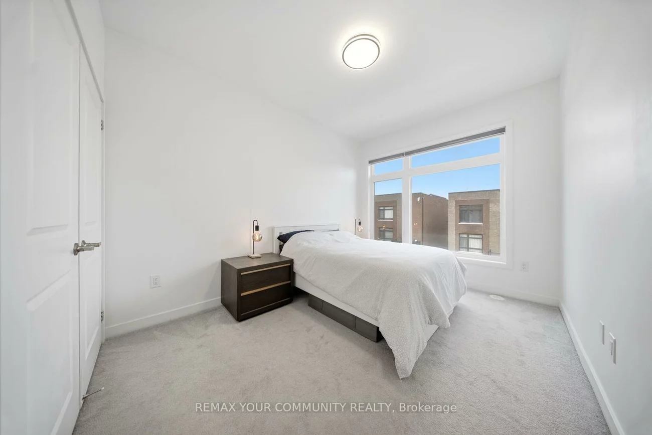 21, Hearne, Vaughan Grove, Vaughan