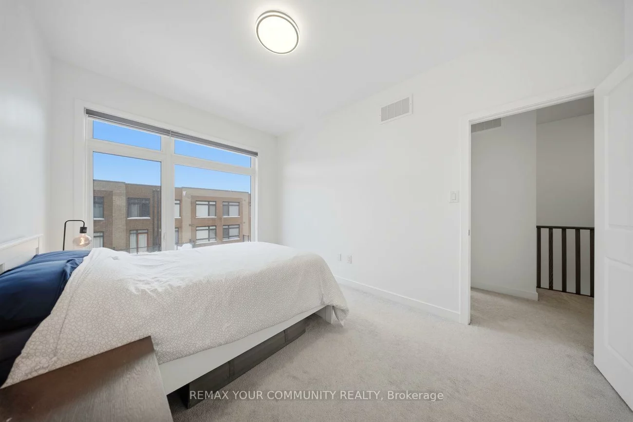 21, Hearne, Vaughan Grove, Vaughan