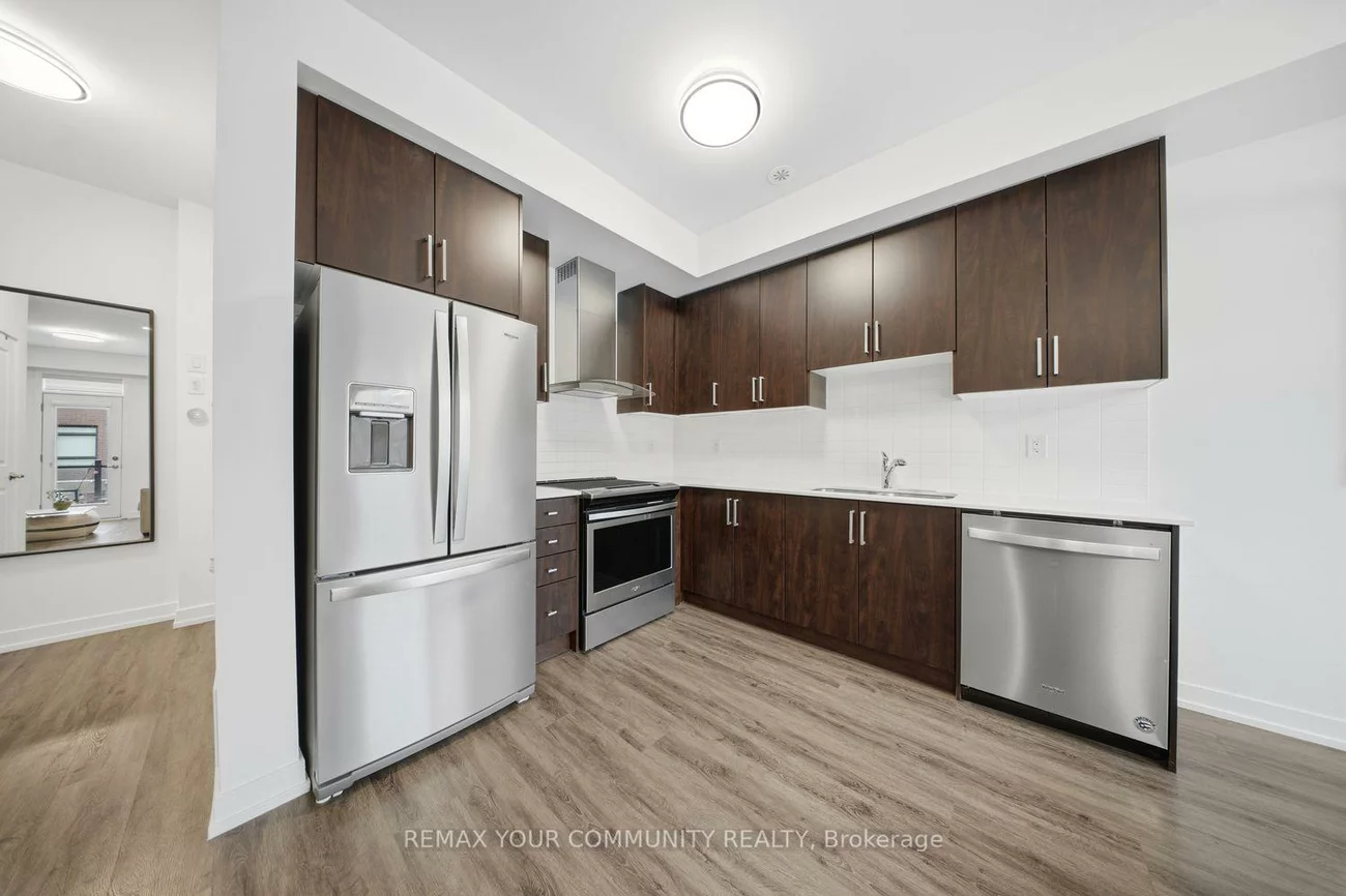 21, Hearne, Vaughan Grove, Vaughan