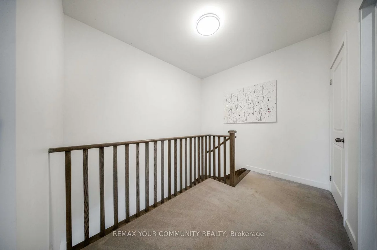 21, Hearne, Vaughan Grove, Vaughan