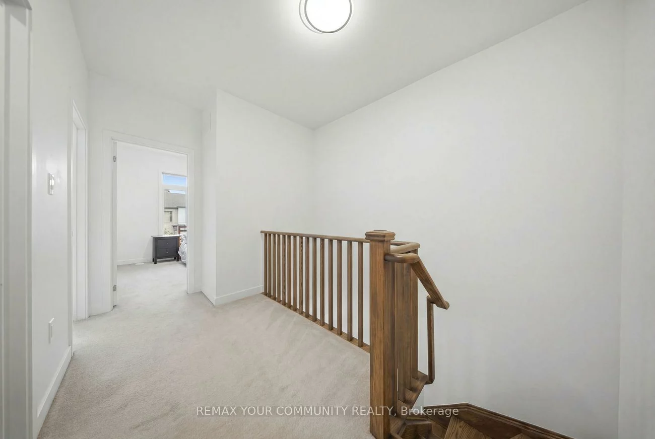 21, Hearne, Vaughan Grove, Vaughan