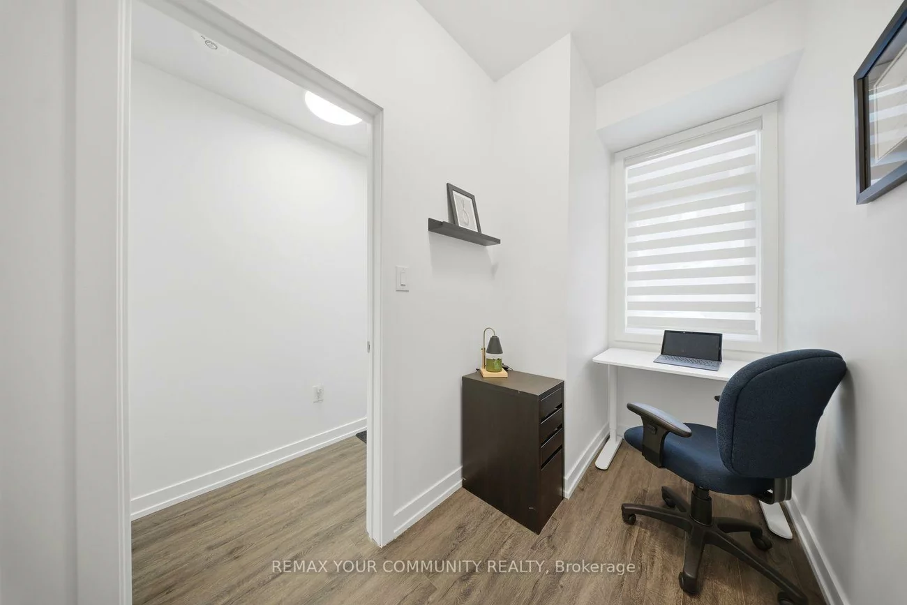 21, Hearne, Vaughan Grove, Vaughan