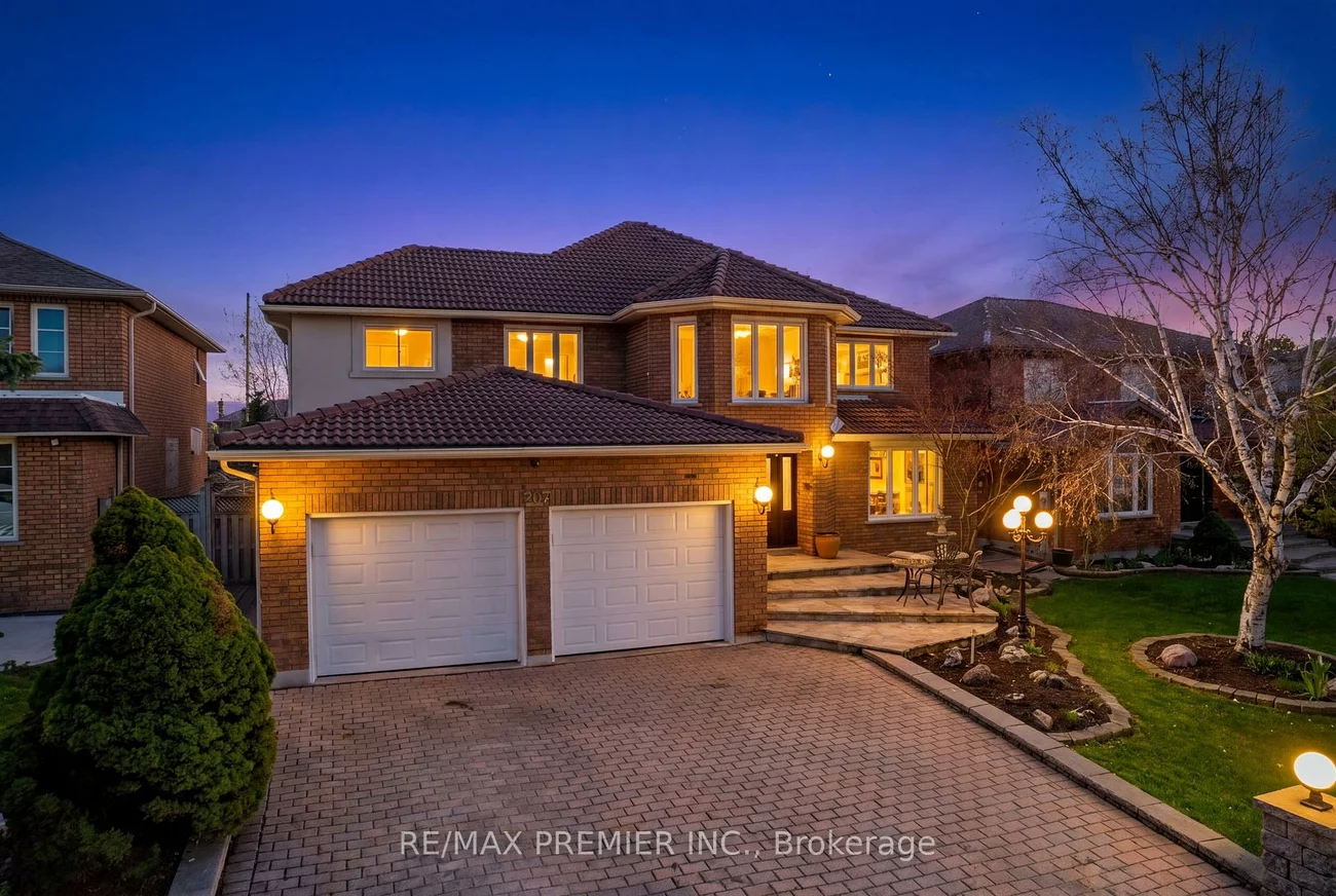112, Bourbon, East Woodbridge, Vaughan
