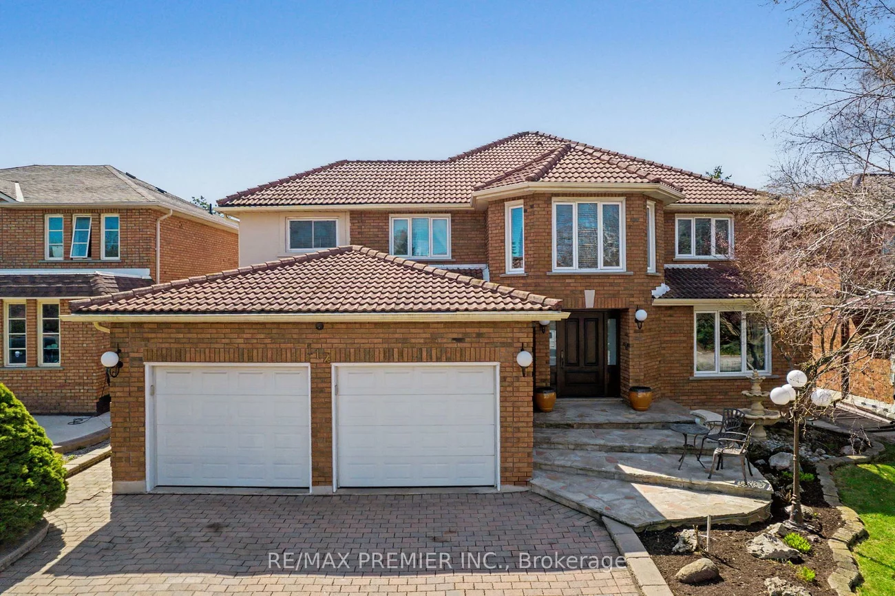 112, Bourbon, East Woodbridge, Vaughan