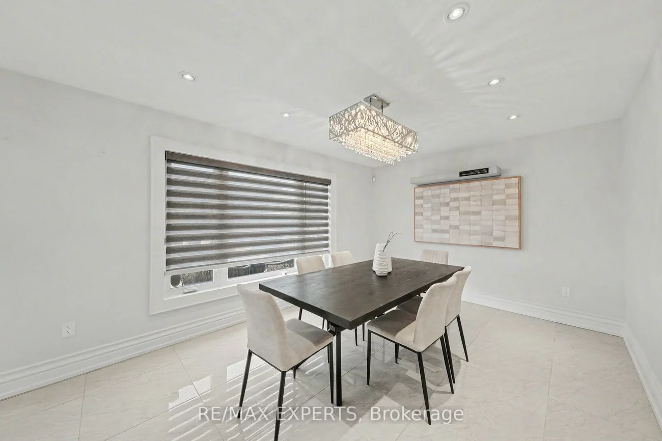 8, Ferdinand, Vellore Village, Vaughan