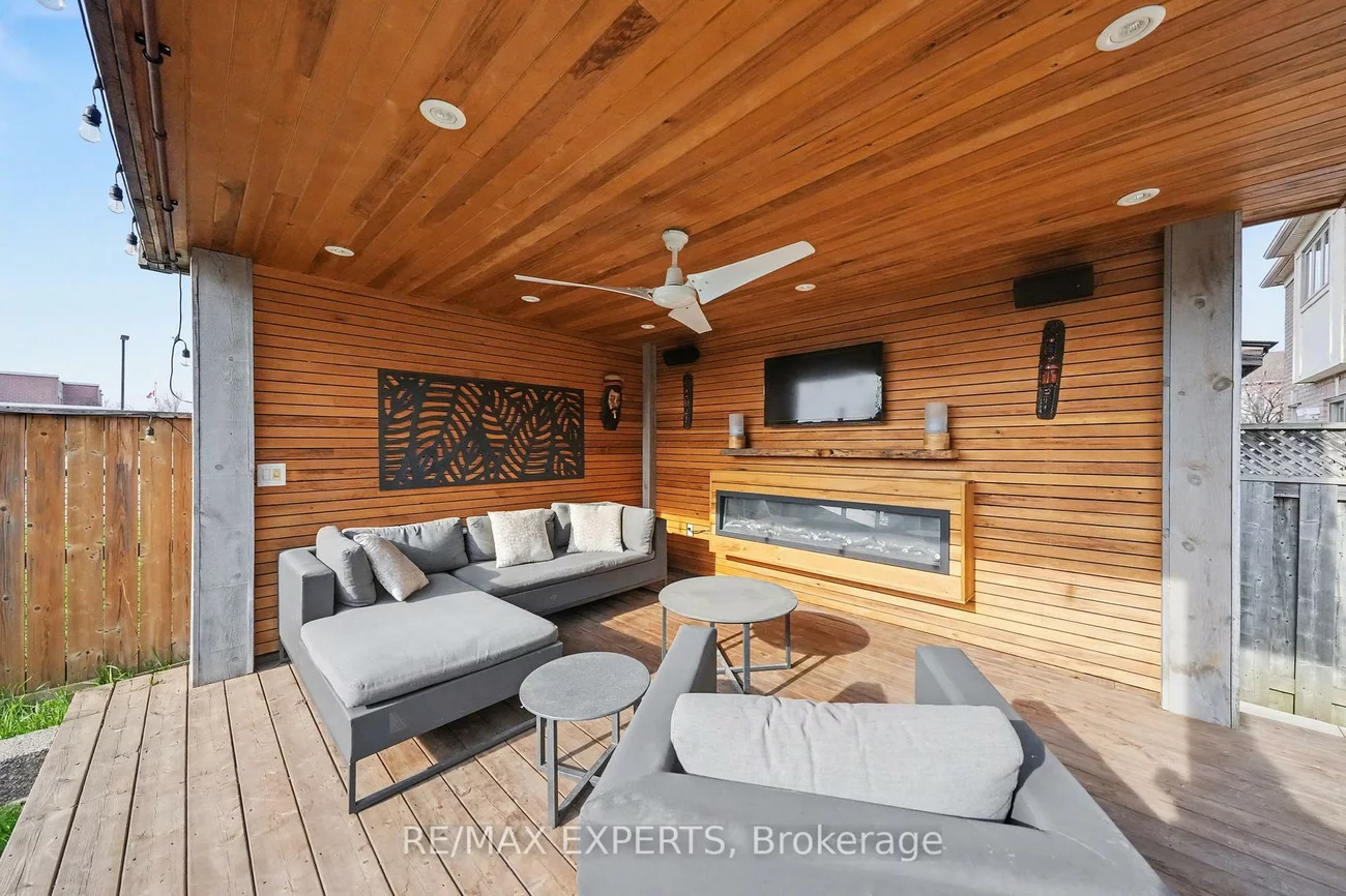 8, Ferdinand, Vellore Village, Vaughan