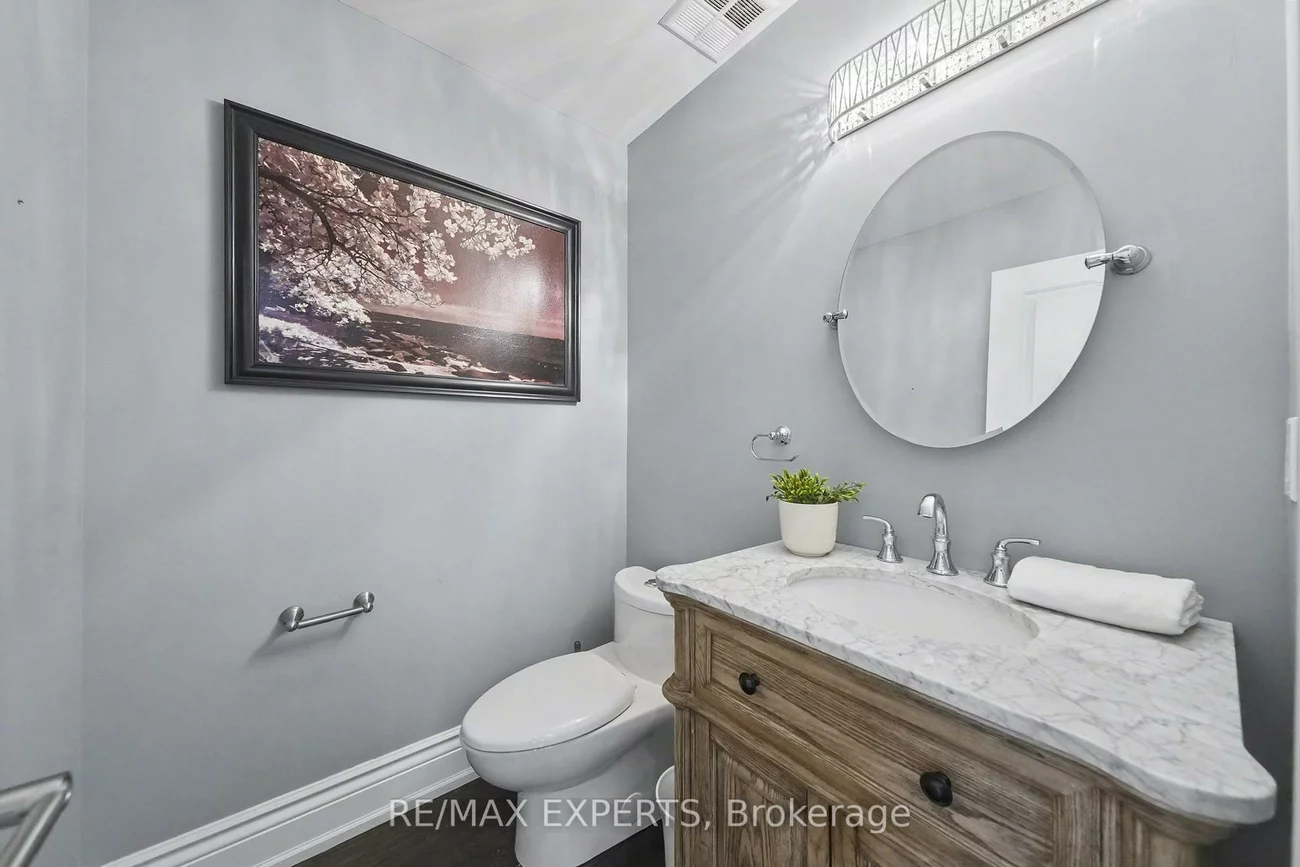 8, Ferdinand, Vellore Village, Vaughan