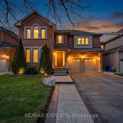 8, Ferdinand, Vellore Village, Vaughan