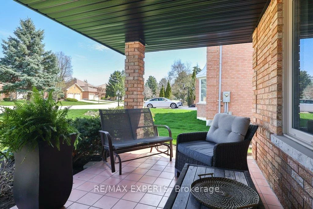 51, Bloomingdale, East Woodbridge, Vaughan