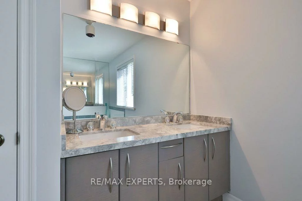 51, Bloomingdale, East Woodbridge, Vaughan